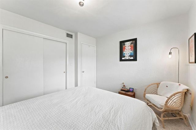 2111 W MINNEHAHA STREET, Tampa, FL 33604