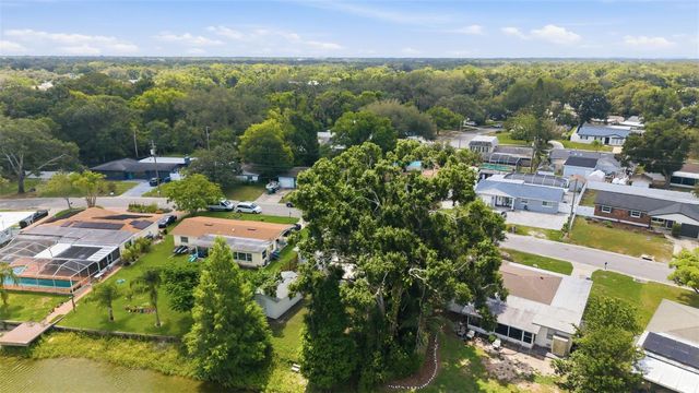 2111 W MINNEHAHA STREET, Tampa, FL 33604