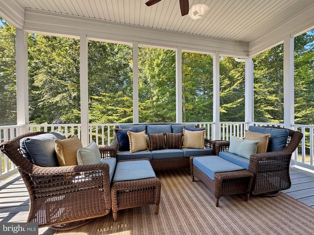 48 DERBY DR, La Plata, MD 20646