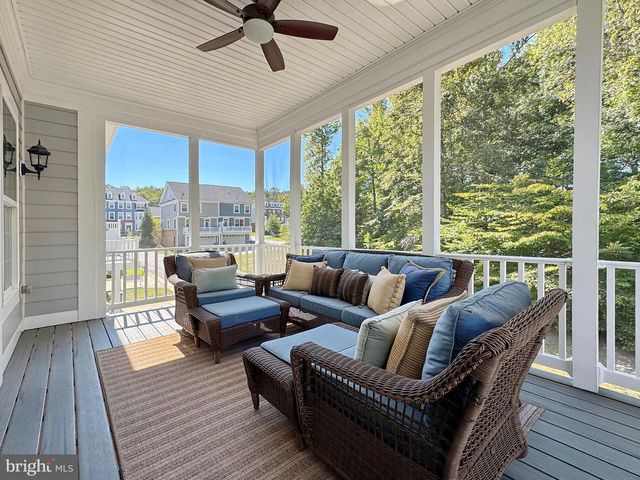 48 DERBY DR, La Plata, MD 20646