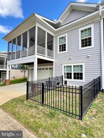 48 DERBY DR, La Plata, MD 20646
