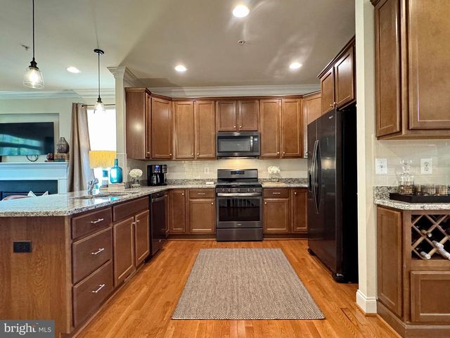 48 DERBY DR, La Plata, MD 20646
