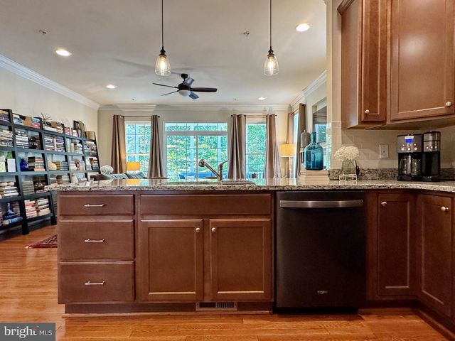 48 DERBY DR, La Plata, MD 20646
