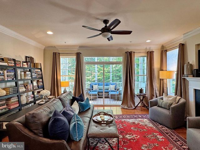48 DERBY DR, La Plata, MD 20646