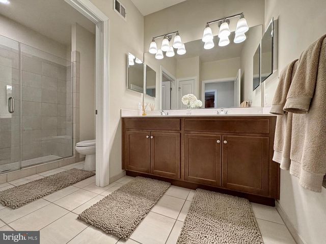 48 DERBY DR, La Plata, MD 20646