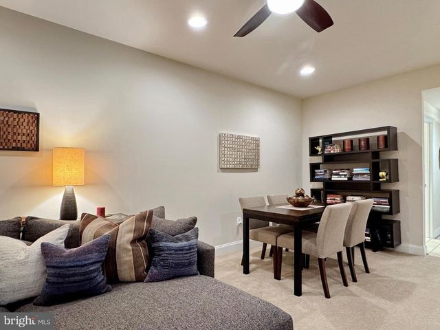 48 DERBY DR, La Plata, MD 20646
