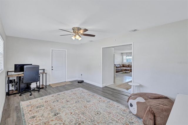 3672 SEAROBIN DRIVE SE, St Petersburg, FL 33705