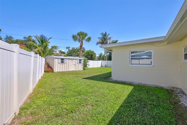 3672 SEAROBIN DRIVE SE, St Petersburg, FL 33705