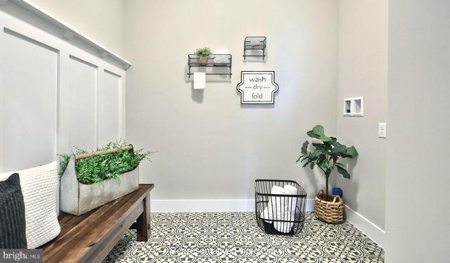 525 STONE GATE BLVD, Annville, PA 17003