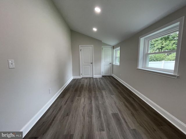 2419 HOLLIS RD, Havertown, PA 19083