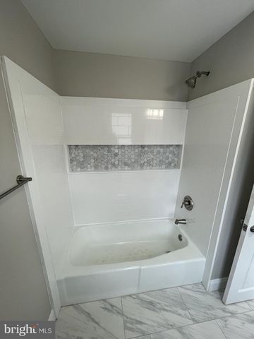 2419 HOLLIS RD, Havertown, PA 19083