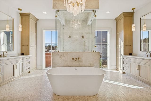 8392 Solstice Dr, College Grove, TN 37046