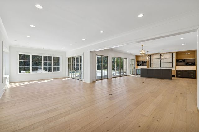 8392 Solstice Dr, College Grove, TN 37046