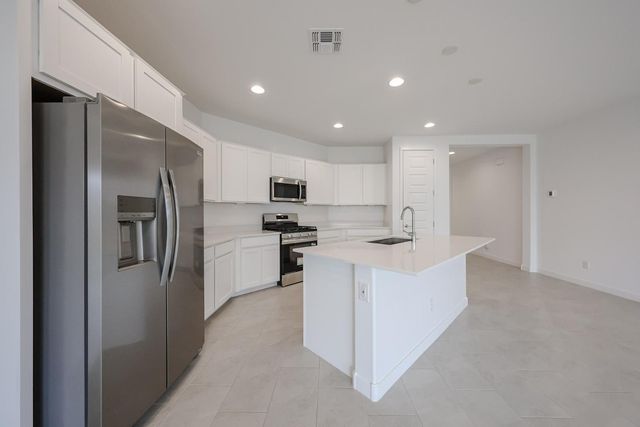 7814 W Hide Trail, Peoria, AZ 85383