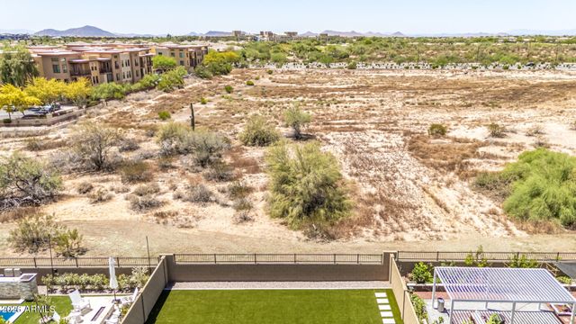 21318 N 58TH Street, Phoenix, AZ 85054
