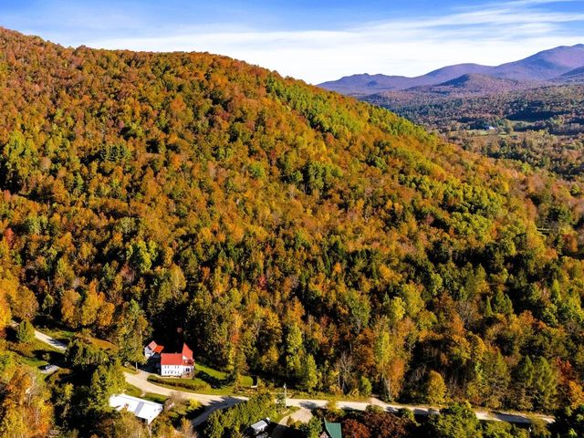 394-396 Beane Road, Huntington, VT 05462