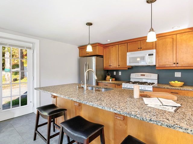 394-396 Beane Road, Huntington, VT 05462