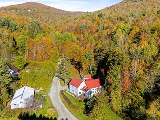 394-396 Beane Road, Huntington, VT 05462