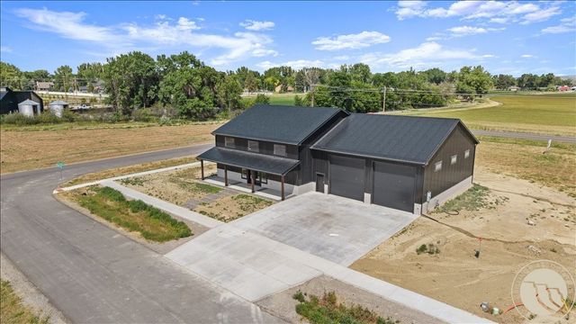 2517 Whisper Wind Way, Billings, MT 59106