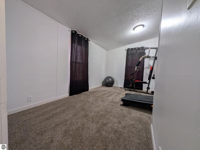 6930 E Willard Road, Vestaburg, MI 48891