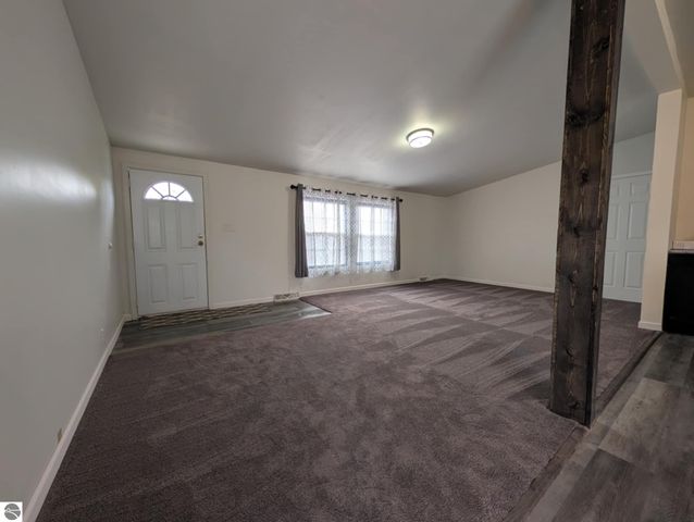 6930 E Willard Road, Vestaburg, MI 48891