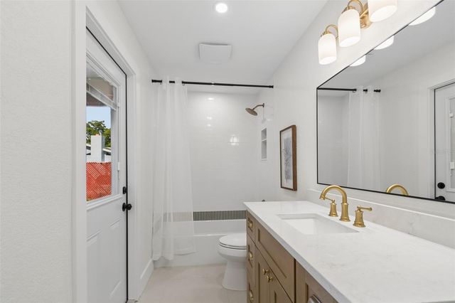 12805 KIMBERLY OAKS CIRCLE, Largo, FL 33774