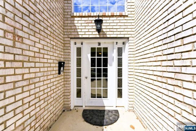 30 Mountain Avenue 9B (8), Paterson, NJ 07501