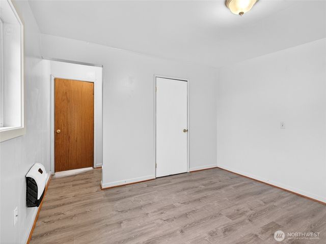 310 Washington Avenue N, Long Beach, WA 98631