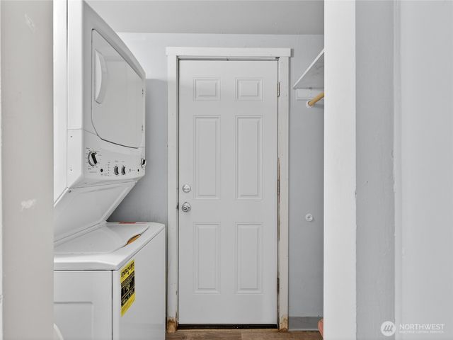 310 Washington Avenue N, Long Beach, WA 98631