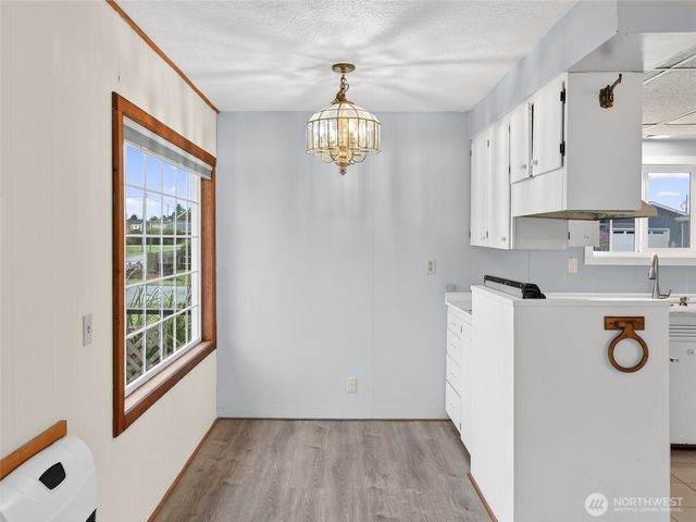 310 Washington Avenue N, Long Beach, WA 98631