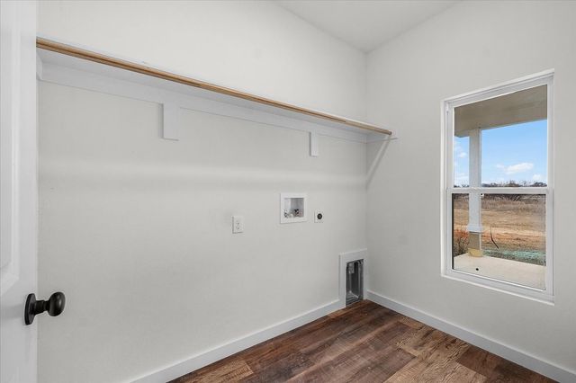 173 Lonicera Lane, Paradise, TX 76073