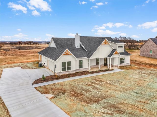 173 Lonicera Lane, Paradise, TX 76073