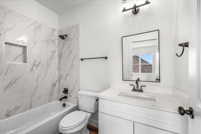 173 Lonicera Lane, Paradise, TX 76073