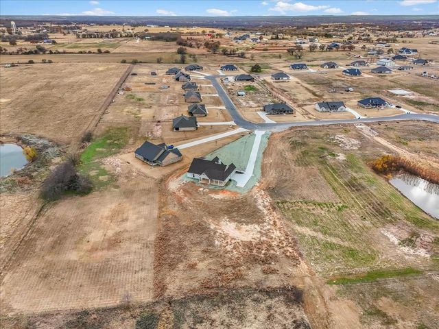 173 Lonicera Lane, Paradise, TX 76073