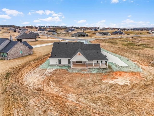 173 Lonicera Lane, Paradise, TX 76073