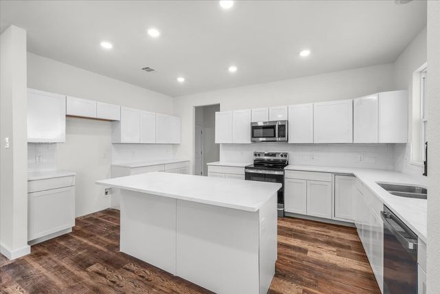 173 Lonicera Lane, Paradise, TX 76073