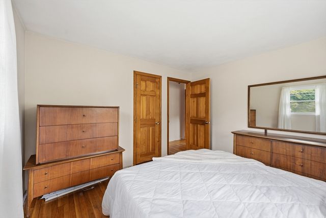 20 Freeman Rd, Chelmsford, MA 01824