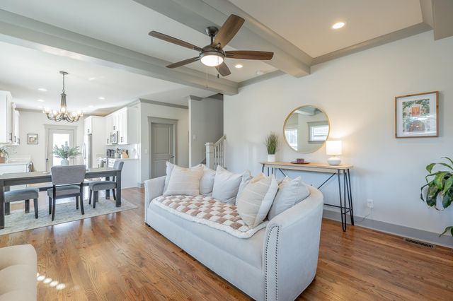 102 Lynda Drive, Chattanooga, TN 37405