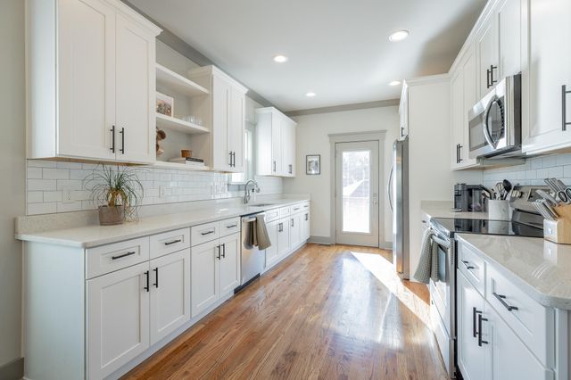 102 Lynda Drive, Chattanooga, TN 37405