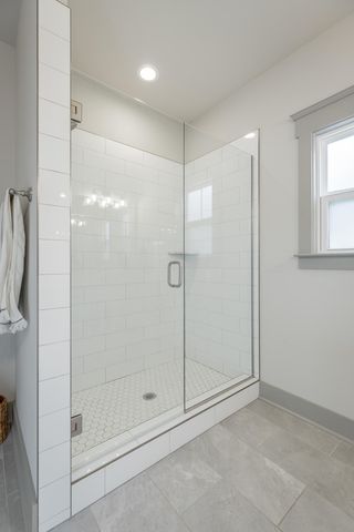 102 Lynda Drive, Chattanooga, TN 37405