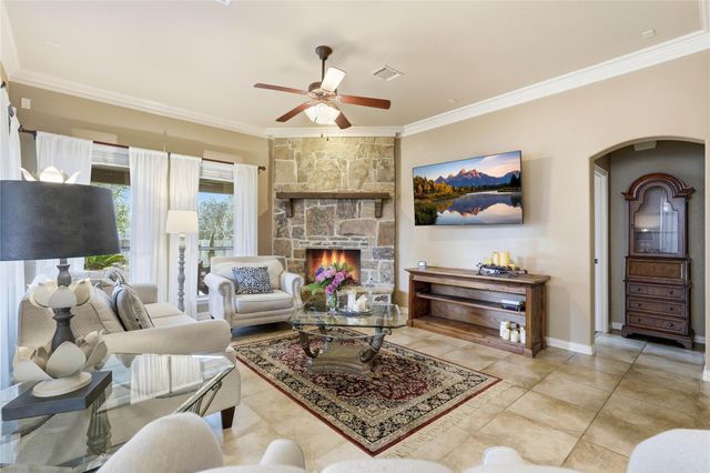 206 N Vershire Circle, The Woodlands, TX 77354