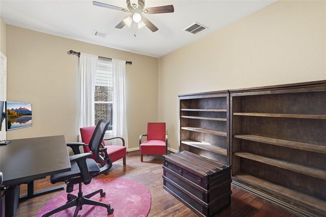 206 N Vershire Circle, The Woodlands, TX 77354