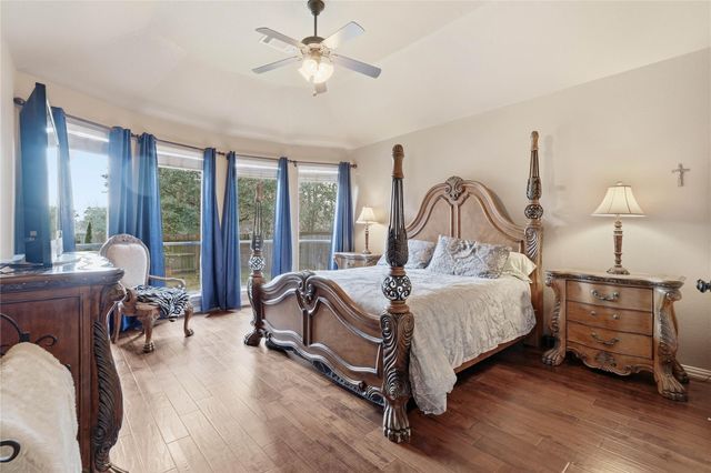 206 N Vershire Circle, The Woodlands, TX 77354