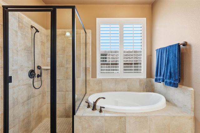 206 N Vershire Circle, The Woodlands, TX 77354