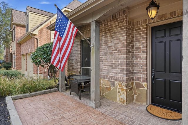 206 N Vershire Circle, The Woodlands, TX 77354