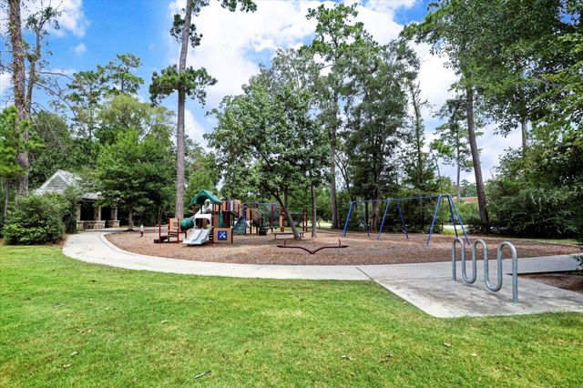 206 N Vershire Circle, The Woodlands, TX 77354