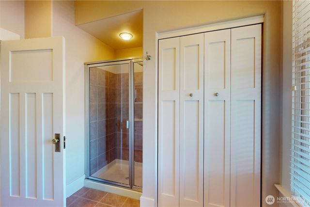 550 Ballentine Street, Raymond, WA 98577