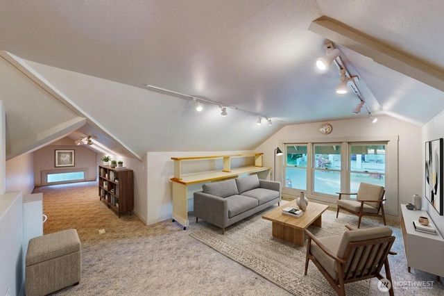 550 Ballentine Street, Raymond, WA 98577