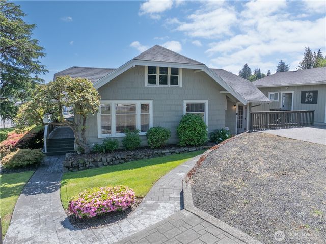 550 Ballentine Street, Raymond, WA 98577