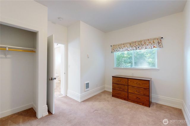 550 Ballentine Street, Raymond, WA 98577